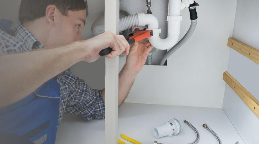 Expert burst pipe repair services in Dewey, OK